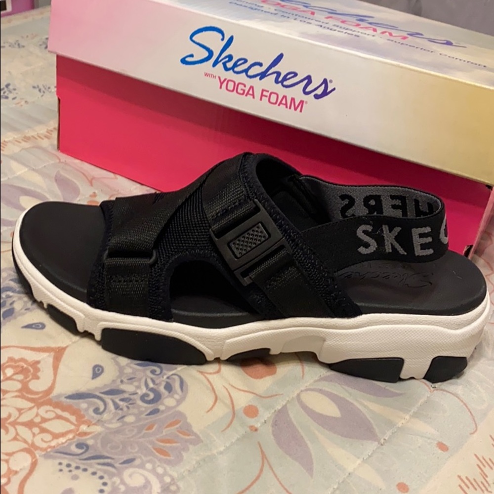 Sketchers with yoga foam